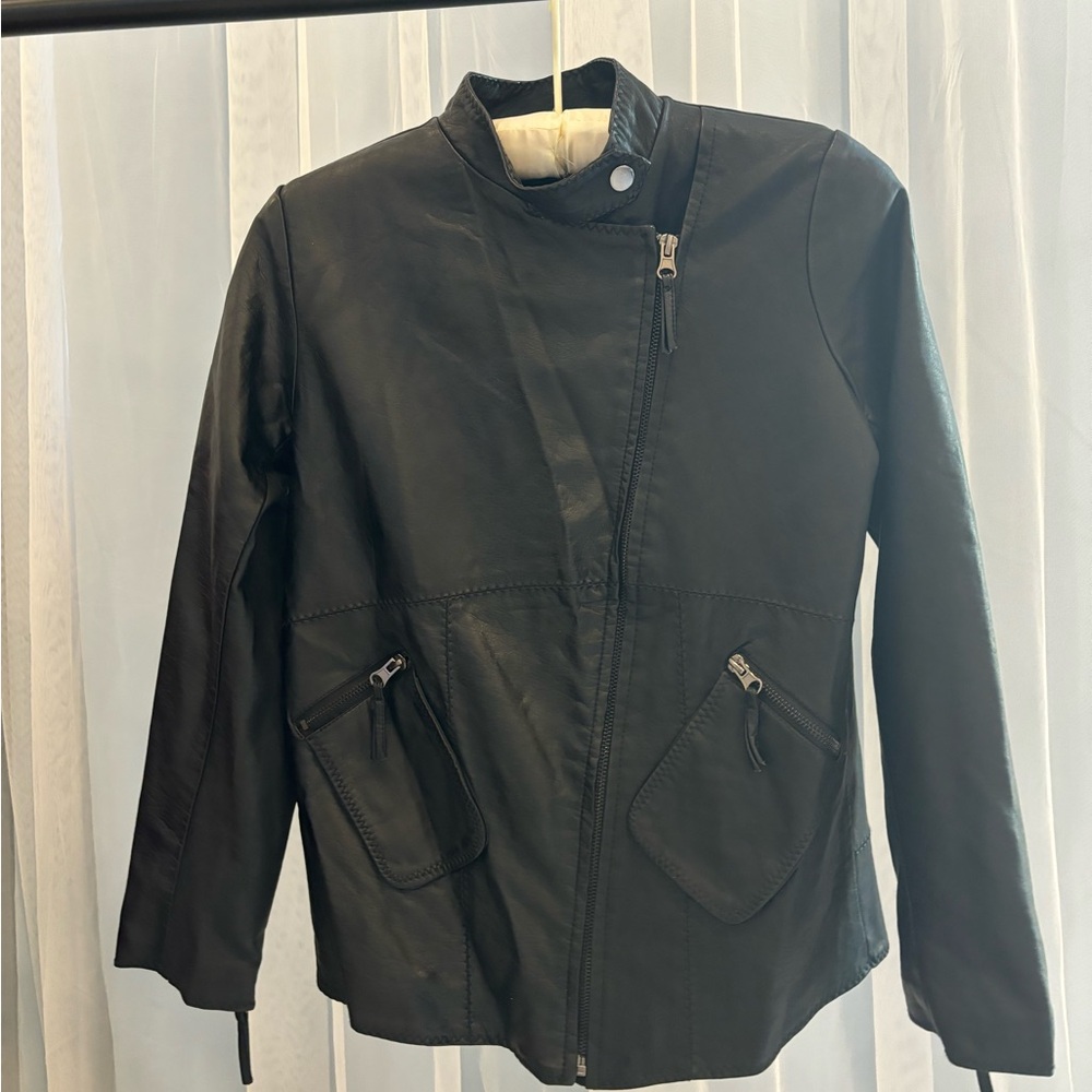 No label - Picture 2 of 13